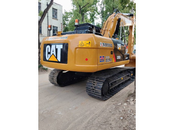 Гусеничный экскаватор CATERPILLAR 320D