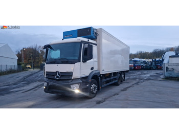 Грузовик MERCEDES-BENZ