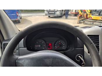 Цельнометаллический фургон VW Crafter 2.5 Diesel Rost ja, technisch super, HU neu 01 2025: фото 3