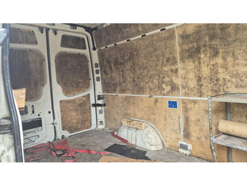 Цельнометаллический фургон VW Crafter 2.5 Diesel Rost ja, technisch super, HU neu 01 2025: фото 4
