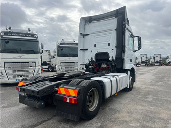 Тягач MERCEDES-BENZ ACTROS 1845 LS: фото 3