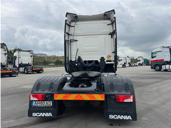 Тягач Scania R450: фото 5