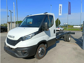 Грузовик-шасси IVECO DAILY 60C18 A TELAIO KM 0: фото 2