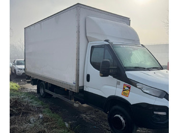 Грузовик с закрытым кузовом IVECO Daily 70c18