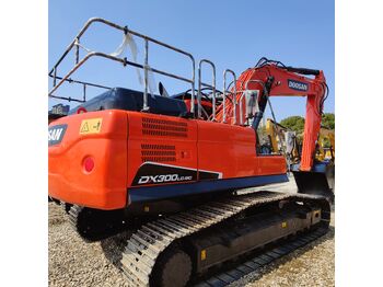 Гусеничный экскаватор DOOSAN DX300