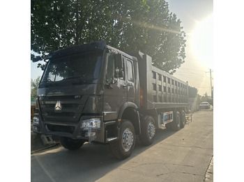 Самосвал SINOTRUK HOWO