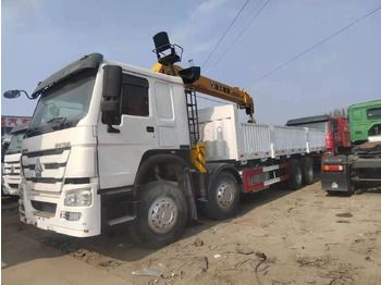 Самосвал SINOTRUK HOWO