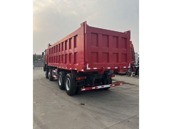 Самосвал SINOTRUK HOWO