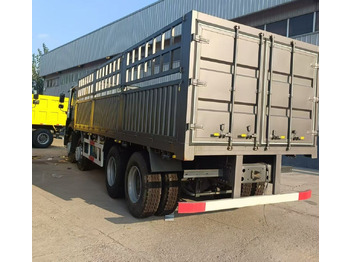 Самосвал SINOTRUK HOWO