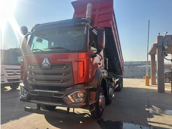 Самосвал SINOTRUK HOWO