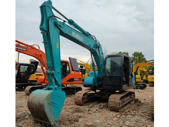 Гусеничный экскаватор Kobelco SK140-8: фото 2