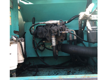 Гусеничный экскаватор KOBELCO