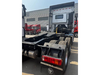 Тягач Foton Auman EST A510: фото 3