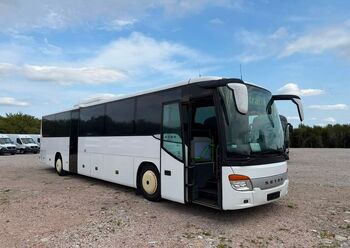 Пригородный автобус SETRA