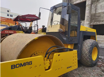 Компактор BOMAG