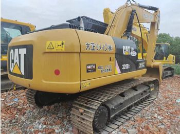 Гусеничный экскаватор CATERPILLAR 320D