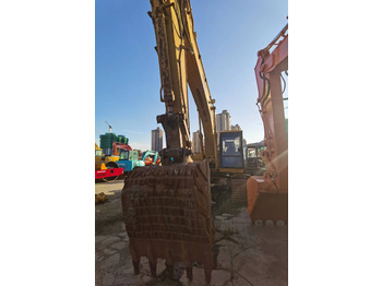 Гусеничный экскаватор CATERPILLAR E200B: фото 2