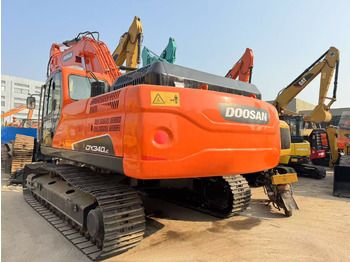 Гусеничный экскаватор DOOSAN DX340LC