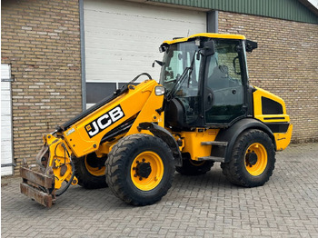 Телескопический фронтальный погрузчик JCB TM220 SV A: фото 2