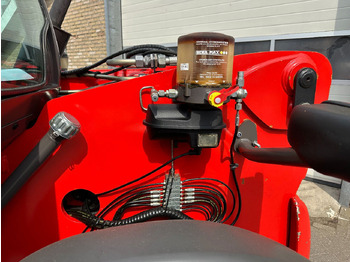 Телескопический погрузчик Manitou MLT634 LSU: фото 4 Телескопический погрузчик Manitou MLT634 LSU: фото 4