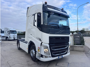 Тягач VOLVO FH 500