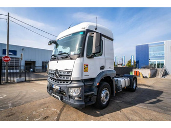 Тягач MERCEDES-BENZ Actros 1843