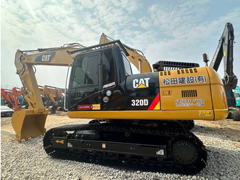 Гусеничный экскаватор CATERPILLAR 320D2