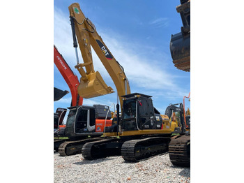 Гусеничный экскаватор CATERPILLAR 323
