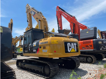 Гусеничный экскаватор CATERPILLAR 323D