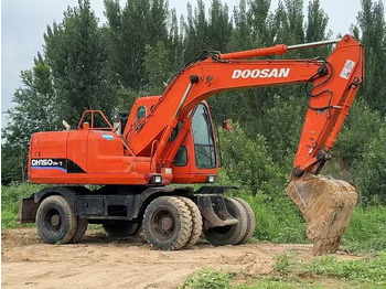 Колёсный экскаватор DOOSAN DH150W-7