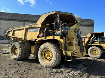 Карьерный самосвал CATERPILLAR 772