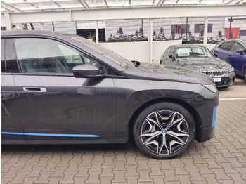 Внедорожник BMW iX XDRIVE40 SUV: фото 2