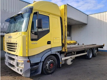 Тентованный грузовик IVECO Stralis