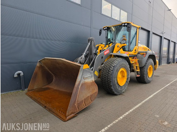 Колёсный погрузчик VOLVO L110H
