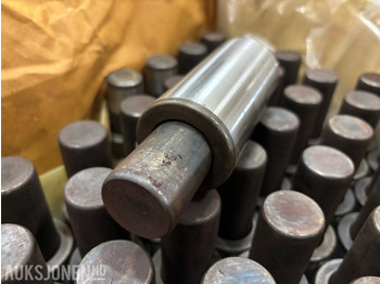 Строительное оборудование 440Stk BOLTER KJEDE MED HYLSE ITR. PIN & BUSH: фото 3