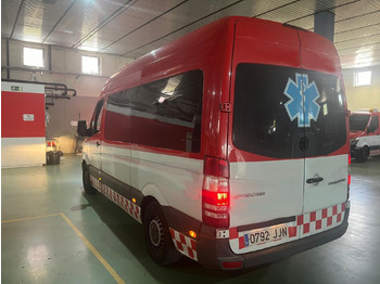 Машина скорой помощи MERCEDES BENZ AMBULANCE FOR DYSABLED PEOPLE Sprinter 313 CDI(15 units): фото 2