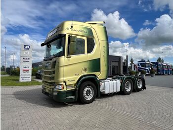 Тягач SCANIA R 580
