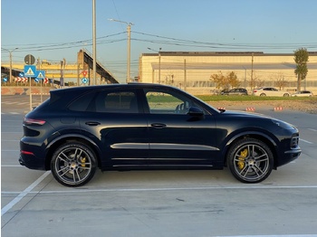 Легковой автомобиль Porsche Cayenne 2018 Facelift Panorama Bose: фото 4