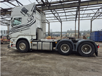 Тягач SCANIA R560: фото 3