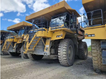 Карьерный самосвал CATERPILLAR 785
