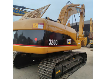 Гусеничный экскаватор CATERPILLAR 320CL