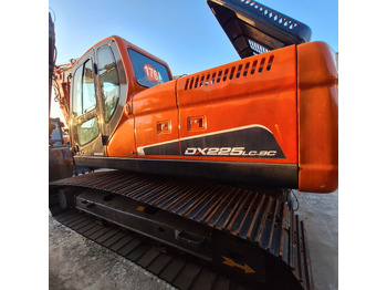 Гусеничный экскаватор DOOSAN DX225LC-9C