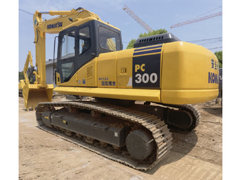 Гусеничный экскаватор KOMATSU PC300-7