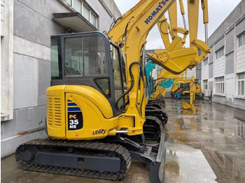 Гусеничный экскаватор KOMATSU PC35MR-3