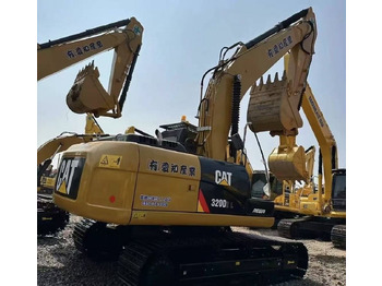 Гусеничный экскаватор CATERPILLAR 320D