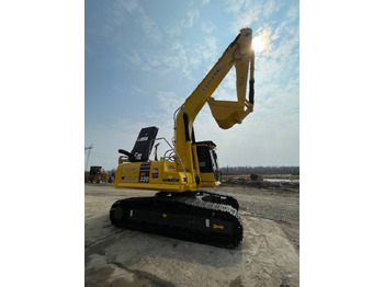 Гусеничный экскаватор KOMATSU PC220-7