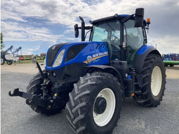 Трактор NEW HOLLAND T7