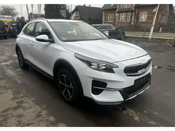 Легковой автомобиль KIA