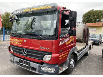 : фото в шапке страницы