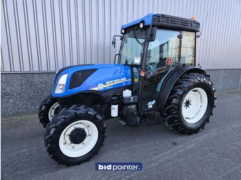 Трактор NEW HOLLAND T4